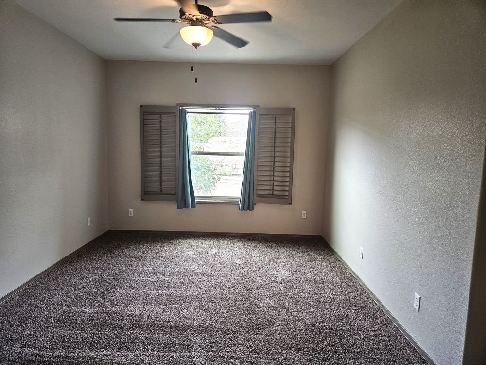 NORTHEAST: 3 BR, 2 BA ***REFRIGERATED AIR!!! property image