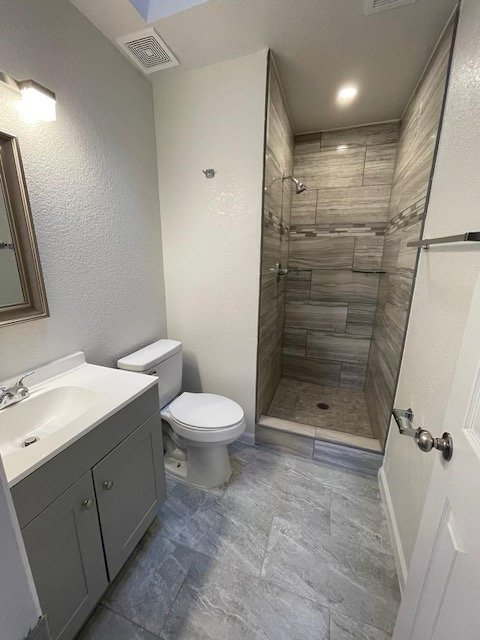 EASTSIDE: 4 BR, 2 BA property image