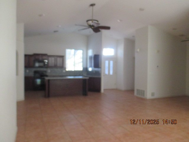 CANUTILLO: 3 BR, 2 BA SINGLE HOME- REFRIGERATED AIR property image
