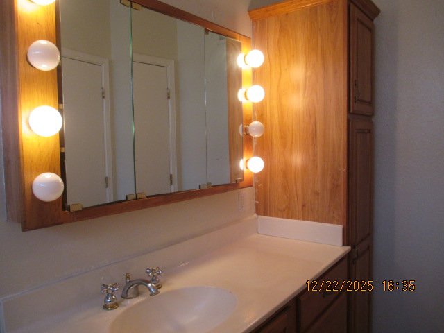 7572  Le Conte A property image