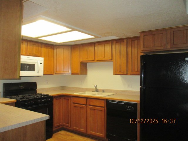 7572  Le Conte A property image