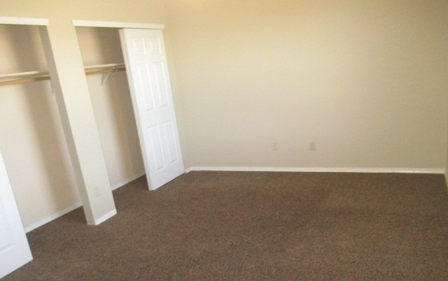 NORTHEAST: 4 BR, 3 BA *** REFRIGERATED AIR *** property image