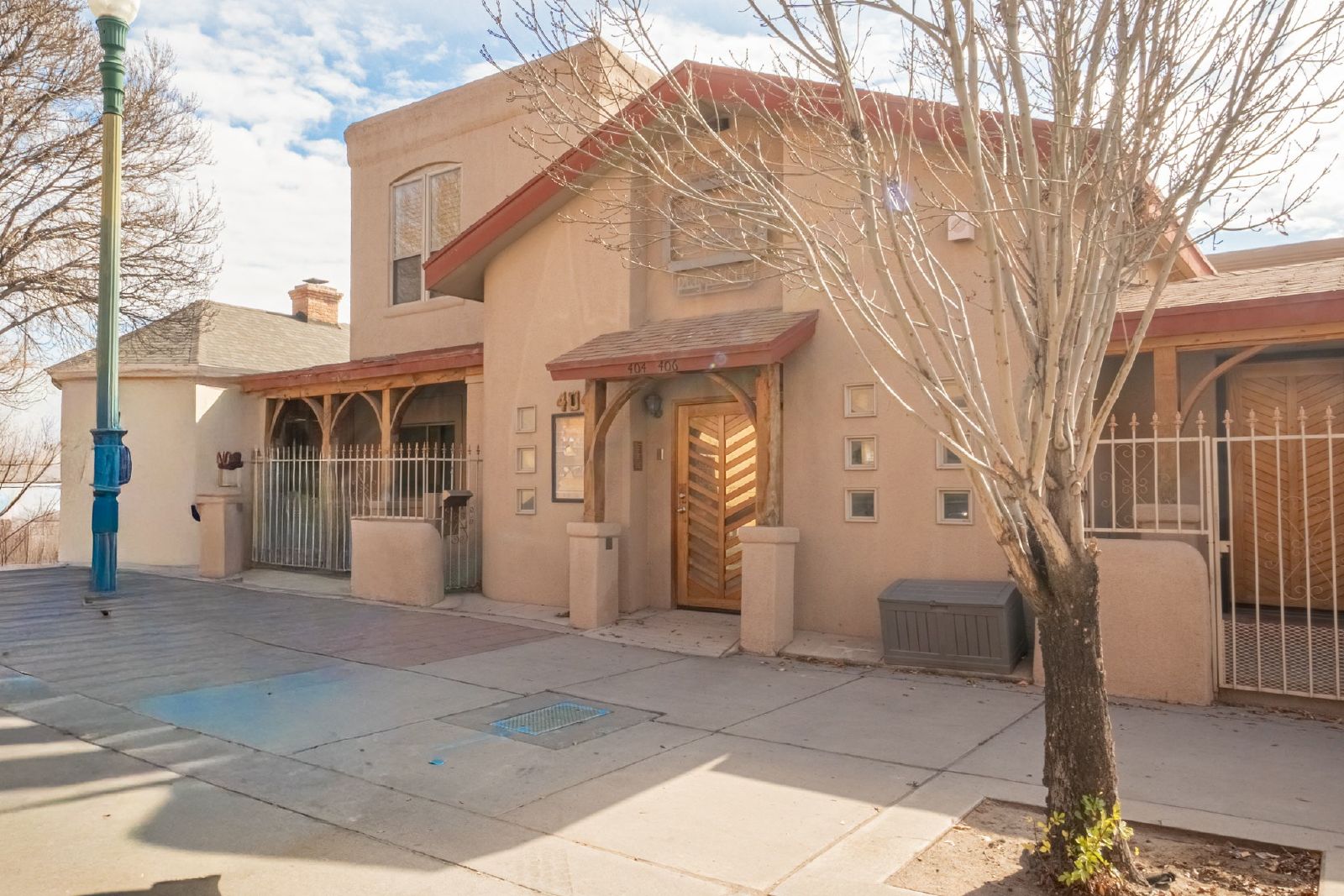 CENTRAL: DOWNSTAIRS 1 BR, 1 BA  APARTMENT property image