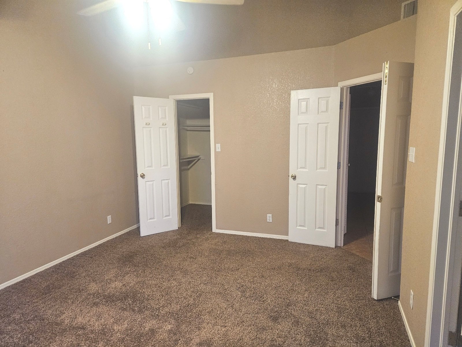 WESTSIDE: 3 BR, 2 BTH REFRIGERATED AIR*** property image
