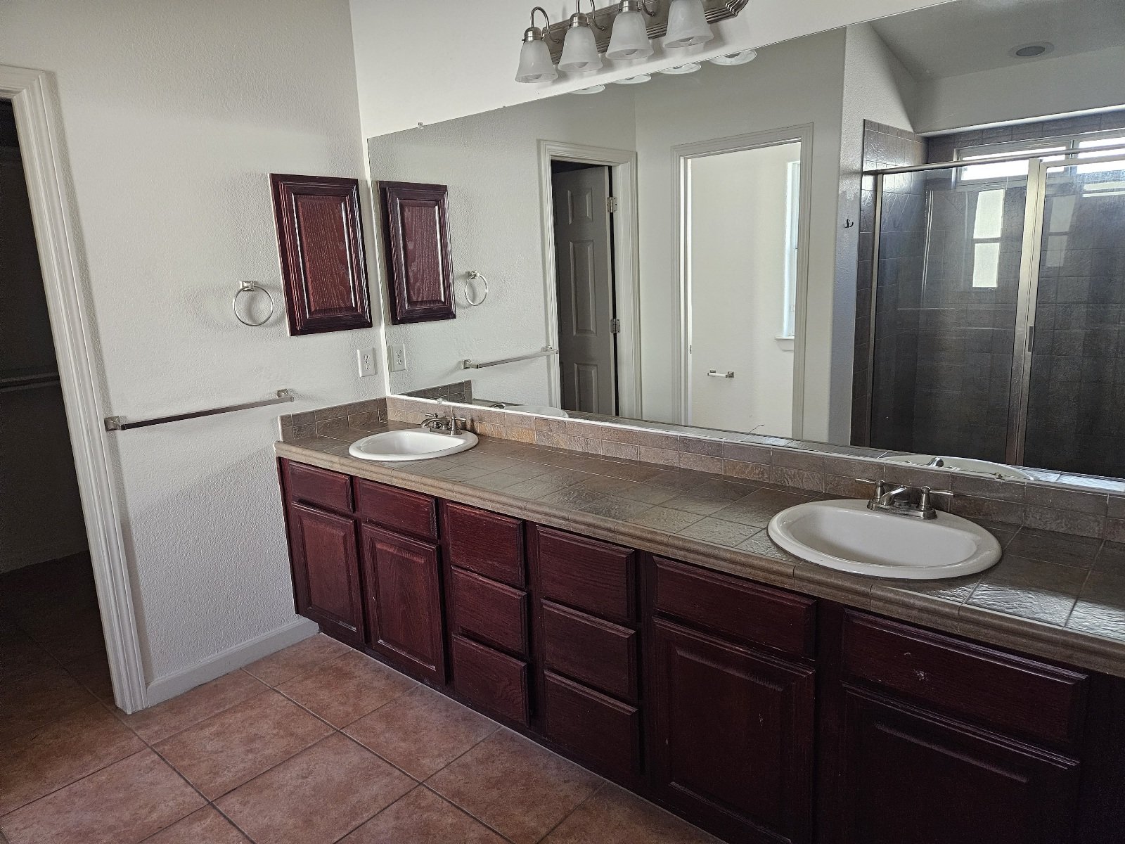 CANUTILLO: 3 BR, 2 BA SINGLE HOME WITH REFRIGERATED AIR property image
