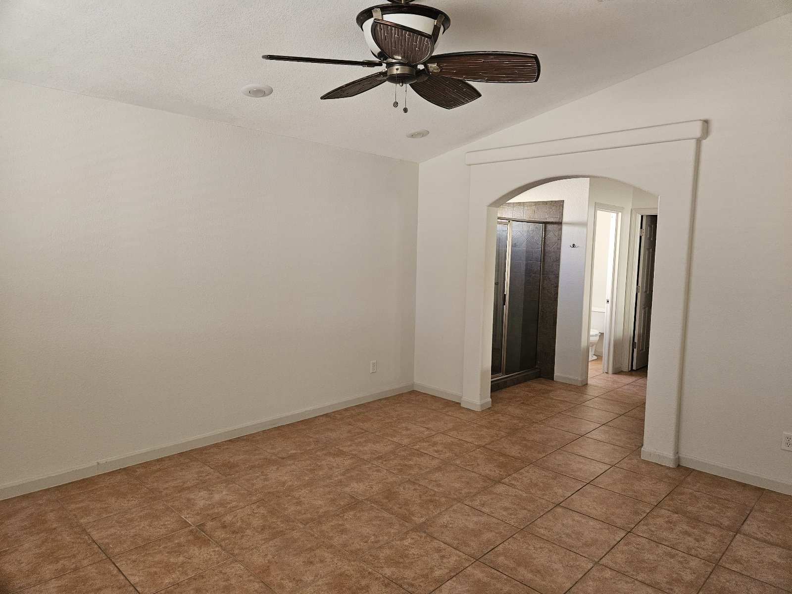 CANUTILLO: 3 BR, 2 BA SINGLE HOME WITH REFRIGERATED AIR property image