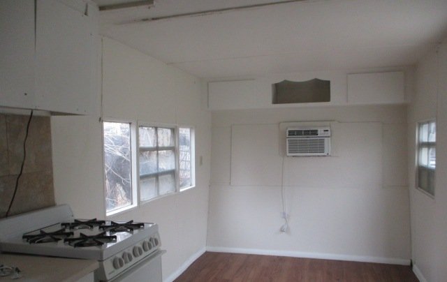 LOWER VALLEY MOBILE HOME!! 1 BR, 1 BA property image