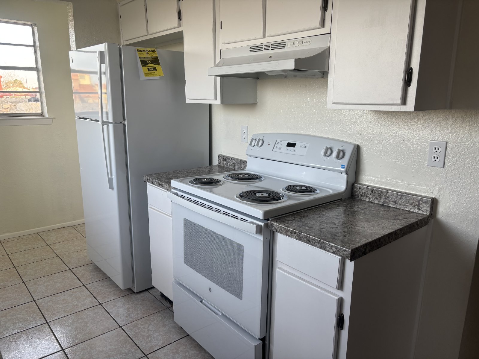 EAST: 3 bed / 1.75 bath rental property image