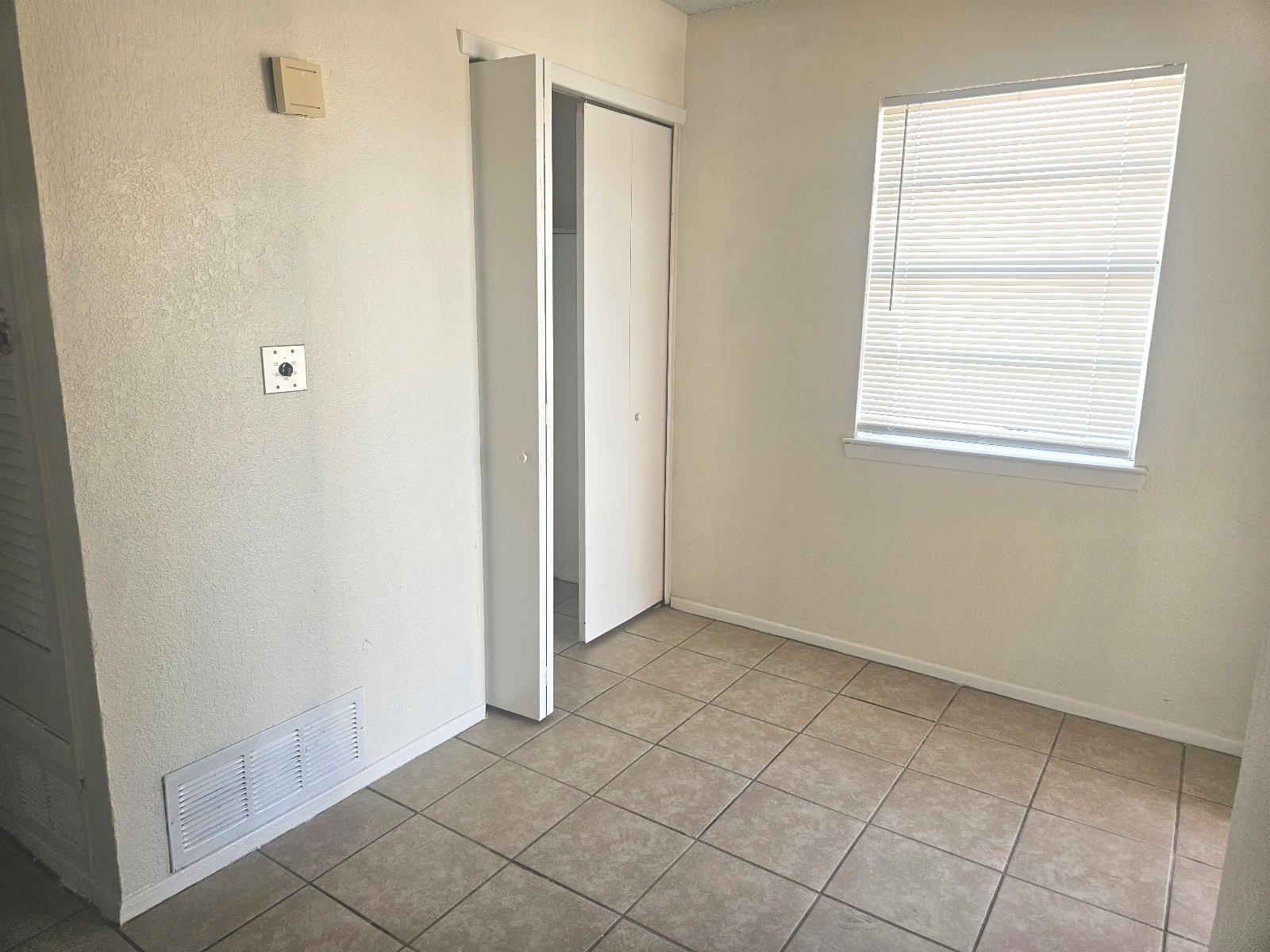 EAST: 3 bed / 1.75 bath rental property image