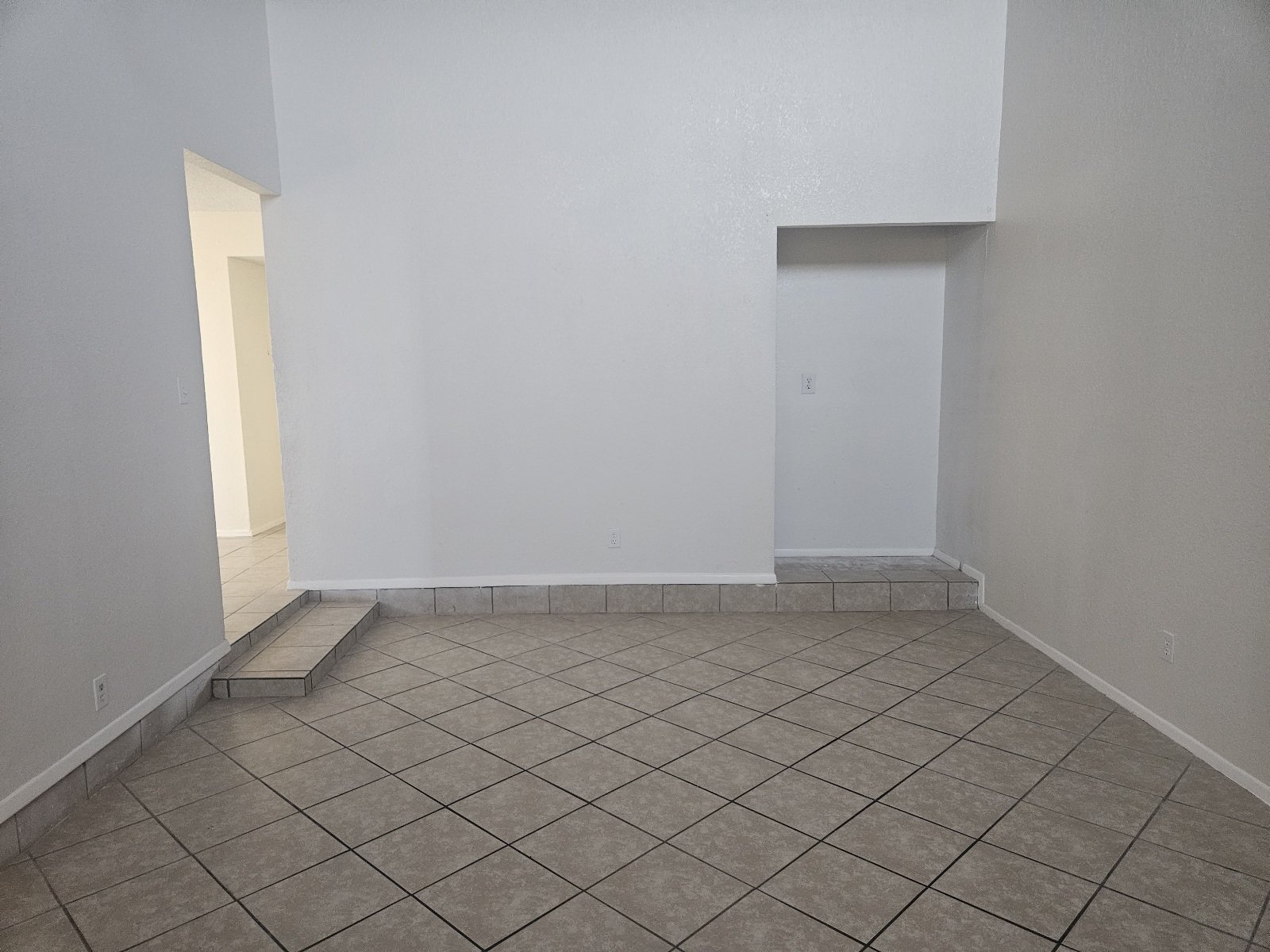 EAST: 3 bed / 1.75 bath rental property image