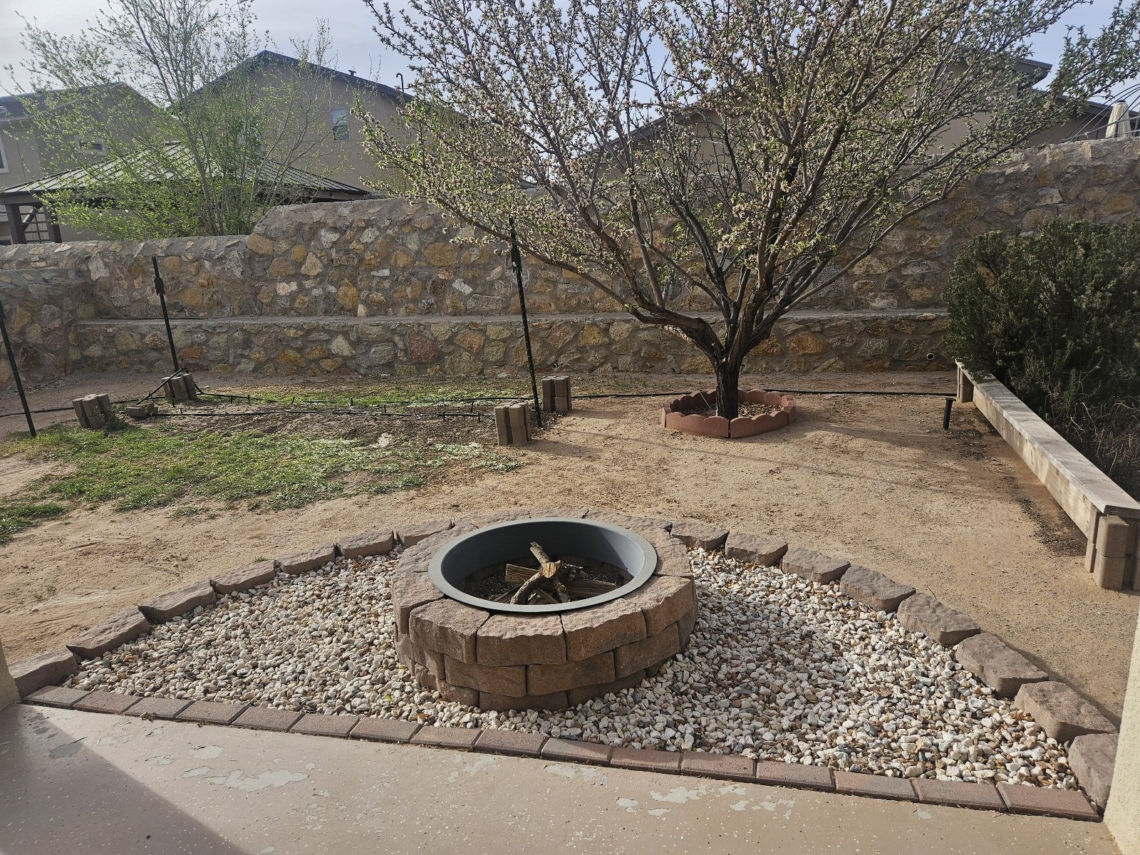 NORTHEAST: 3 BR, 2 BA ***REFRIGERATED AIR!!! property image