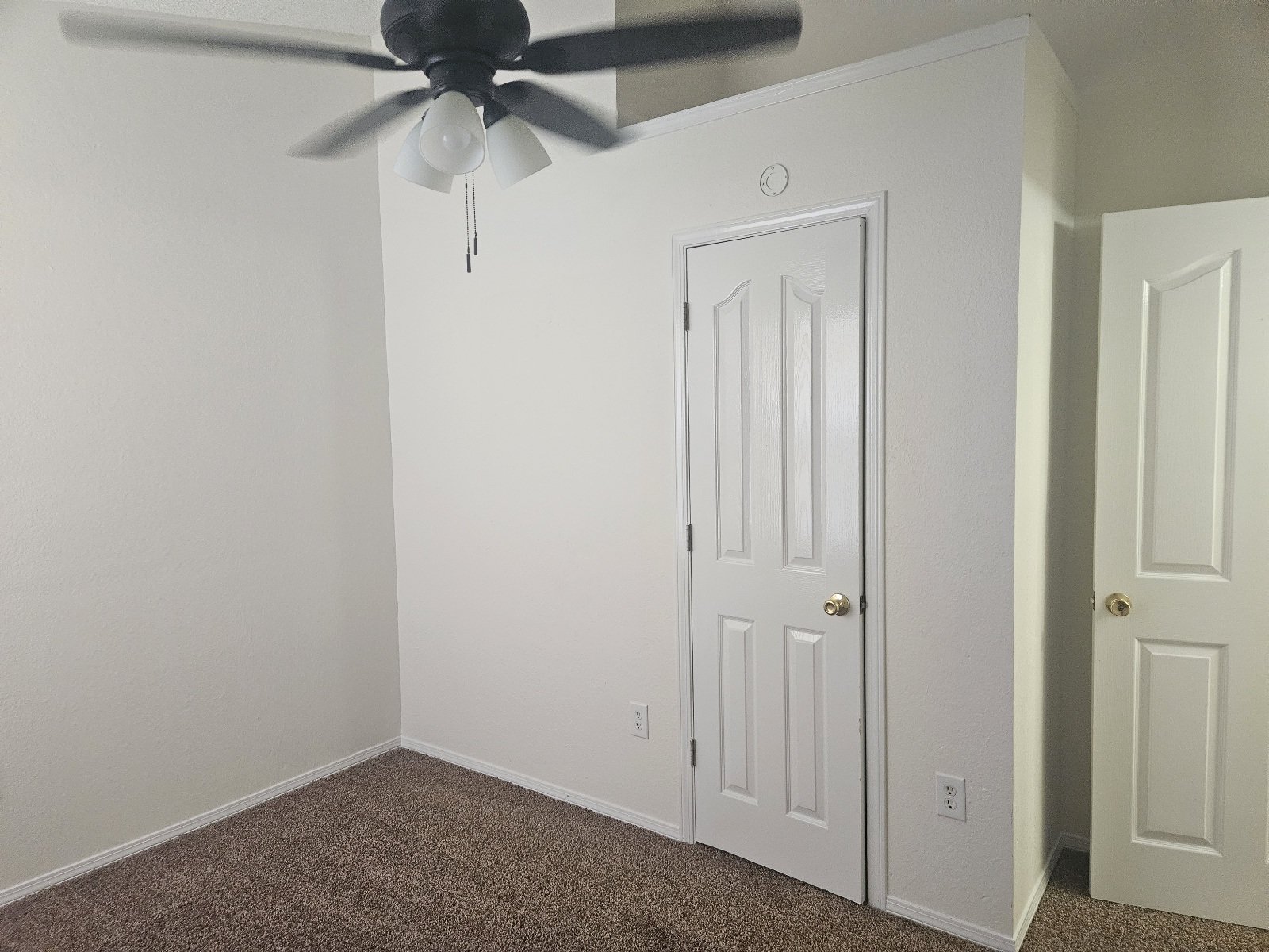 EASTSIDE: 3 BR, 2 BA 2 STORY HOME property image