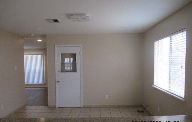 WESTSIDE DUPLEX: 3 BR 2 BATH property image