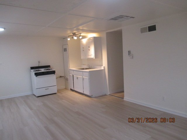 LOWER VALLEY 1 BR, 1 BA HOME property image