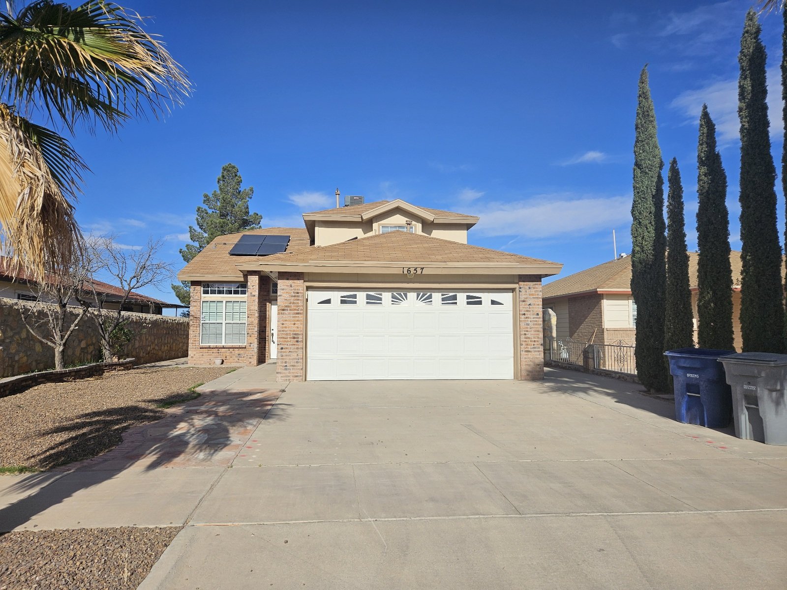 3 BR / 2.5 BA NEAR LOOP 375 AND SHOPPING property image