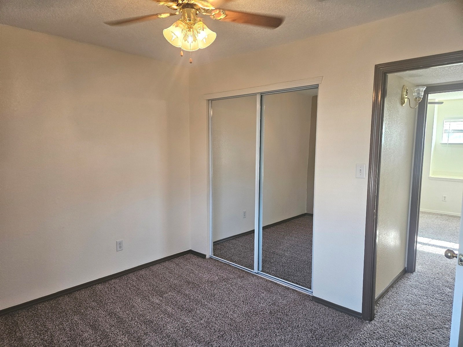3 BR / 2.5 BA NEAR LOOP 375 AND SHOPPING property image