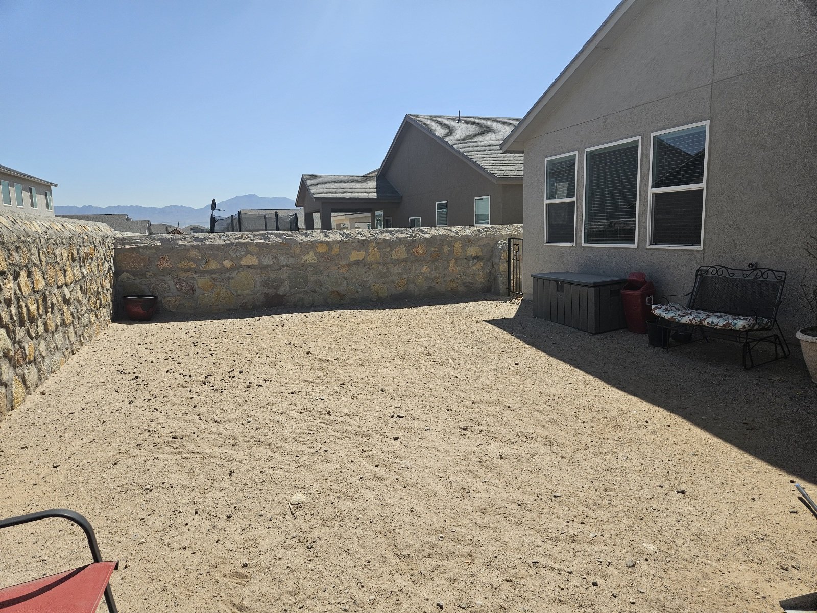 SANTA TERESA- 3 BR, 2 BA WITH REFRIGERATED AIR! property image