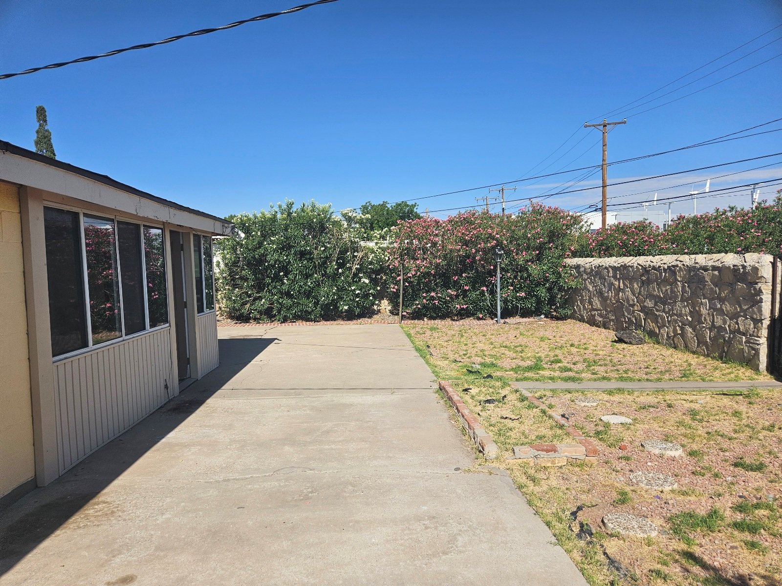 East, 2 Bedroom 1 Bath property image