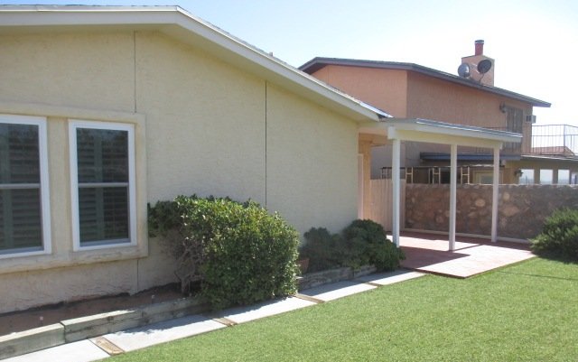 WESTSIDE: 3 BR, 2 BA TOWNHOME REFRIGERATED AIR property image