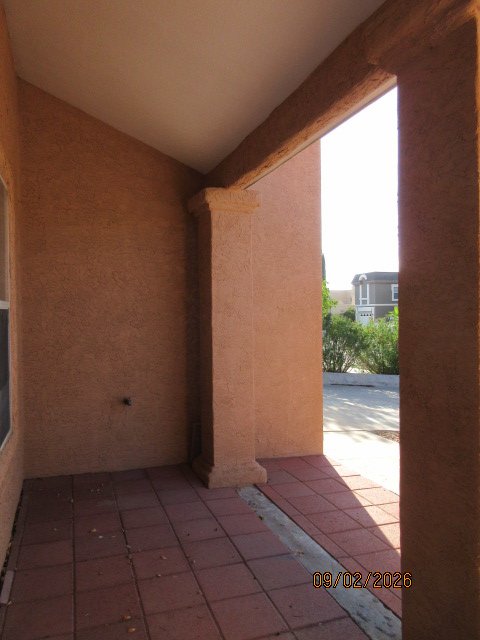 WEST DUPLEX: 2 BR 2 BATH *** REFRIGERATED AIR *** property image