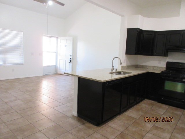 WEST DUPLEX: 2 BR 2 BATH *** REFRIGERATED AIR *** property image