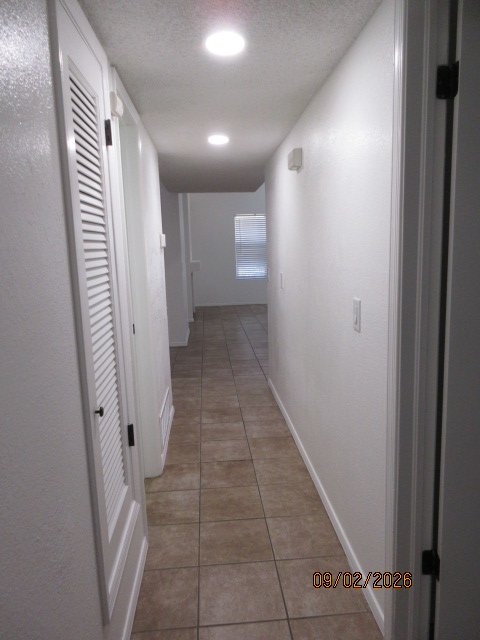 WEST DUPLEX: 2 BR 2 BATH *** REFRIGERATED AIR *** property image