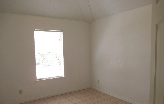 WESTSIDE: 4 BR, 2 BA REFRIGERATED AIR property image