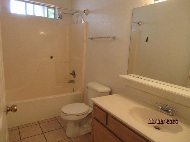 WESTSIDE: 4 BR, 2 BA REFRIGERATED AIR property image