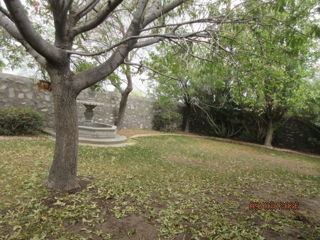 WESTSIDE: 4 BR, 2 BA REFRIGERATED AIR property image